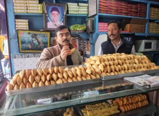 होली पर मिलावटखोरों पर सख्त वार: DM प्रशांत आर्य के निर्देश पर खाद्य सुरक्षा विभाग की बड़ी कार्रवाई