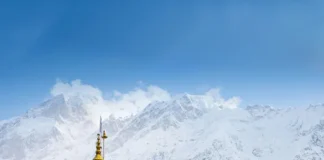 केदारनाथ में तैयारी पूरी: 51 क्विंटल फूलों से हो रहा मंदिर का श्रृंगार, 22 अप्रैल से श्रद्धालु कर सकेंगे महादेव के दर्शन